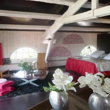 With 4 Bedrooms In Saint-raphael, With Wonderful Sea View, Priva